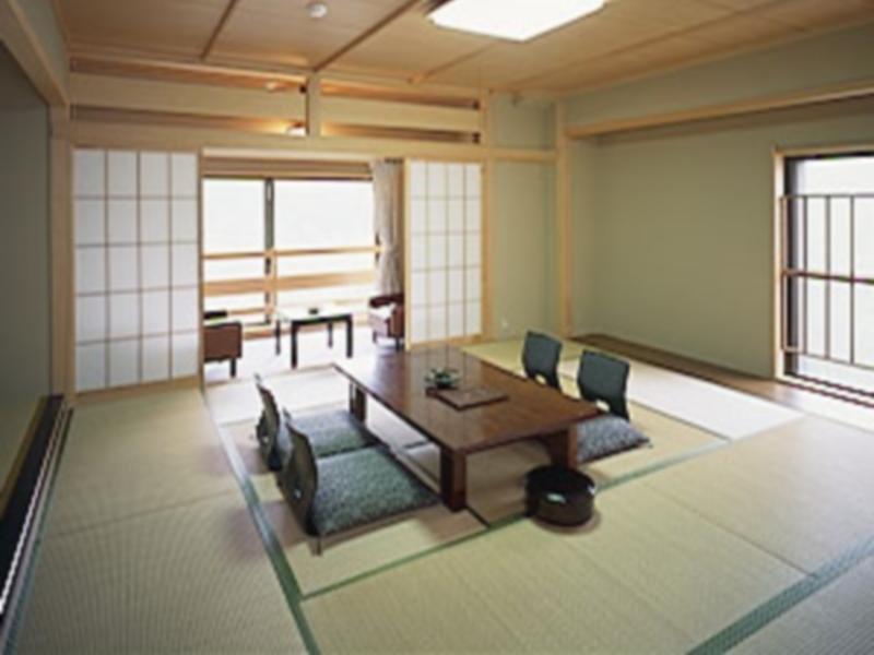 Kamikouchi Alpen Hotel อาซูมิโนะ ภายนอก รูปภาพ